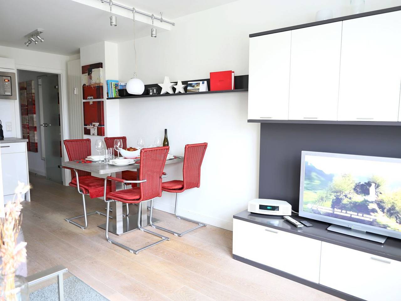 Ganze Wohnung, Stilvolle Ferienwohnung in Westerland – zentral mit Ost-Balkon in Westerland, Sylt (Gemeinde)