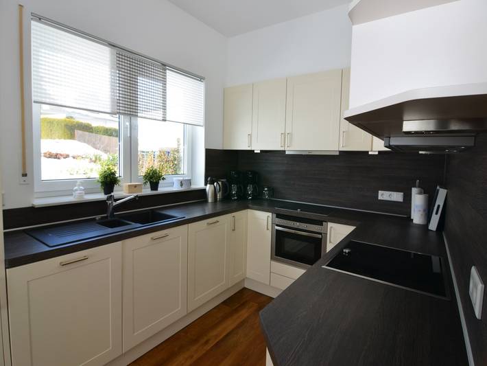 Villa für 17 Personen, mit Garten und Balkon in Nordrhein-Westfalen - 4