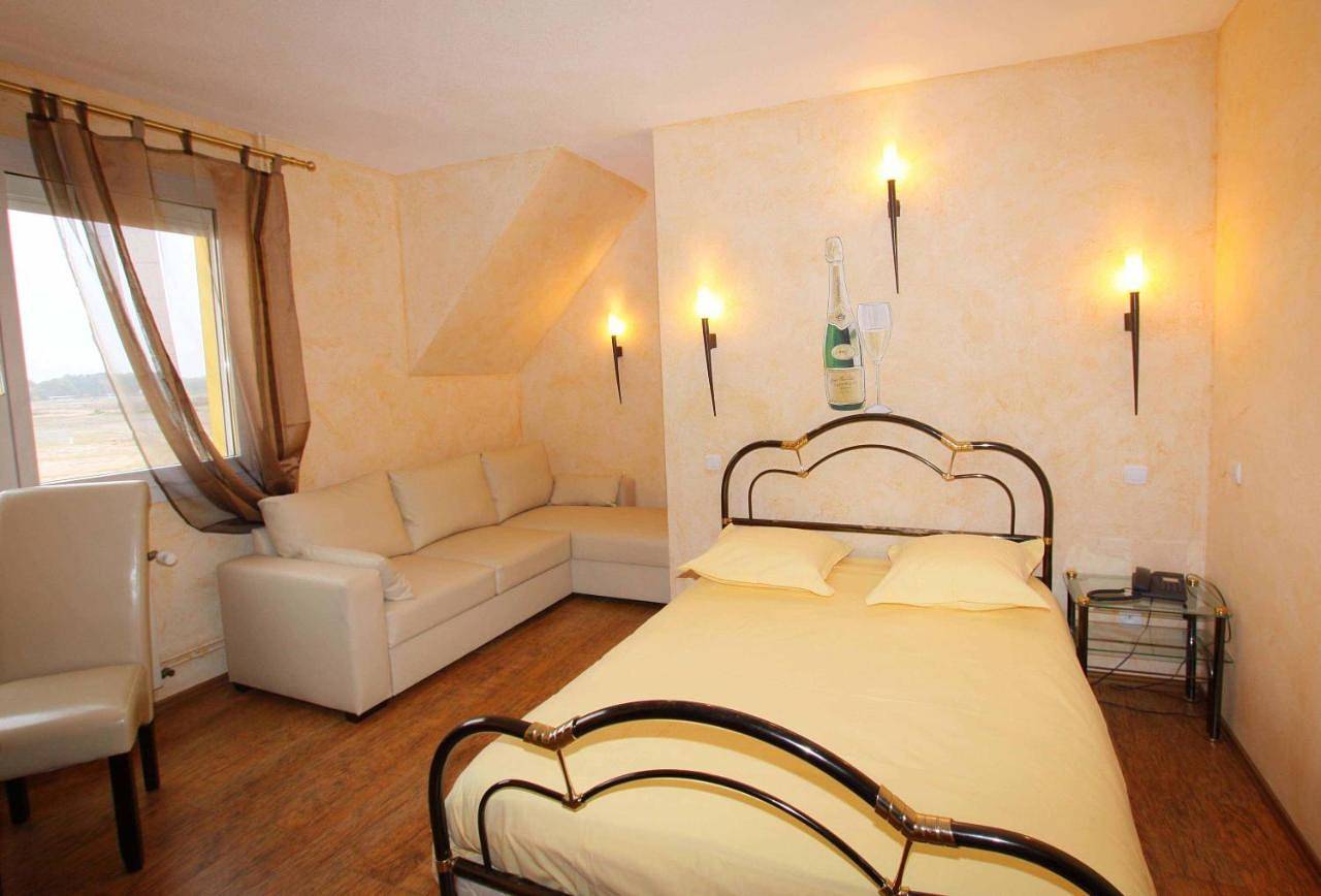 Hotel Restaurant Champ Alsace in Haguenau, Nord de l'Alsace