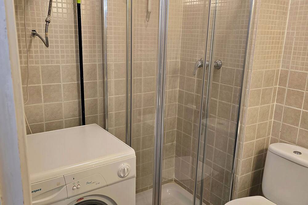 Appartamento intero, Beautifully furnished studio for vacation  in Fuengirola, Costa del Sol