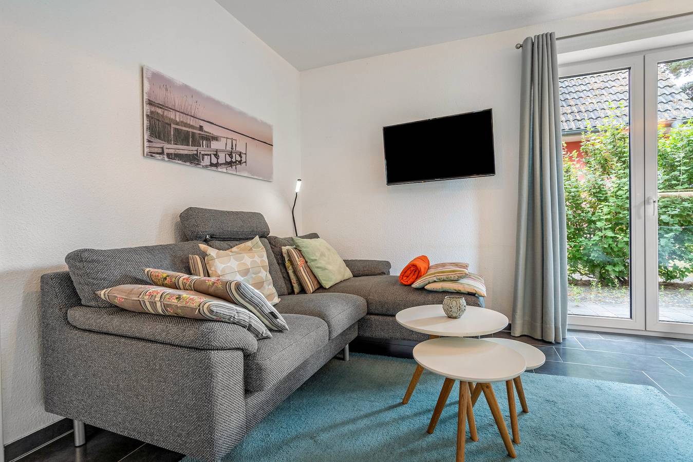 Appartement entier, Appartement accessible 'Haus K 102 Rdc' avec terrasse privée, jardin et Wi-Fi in Röbel, Lac Müritz