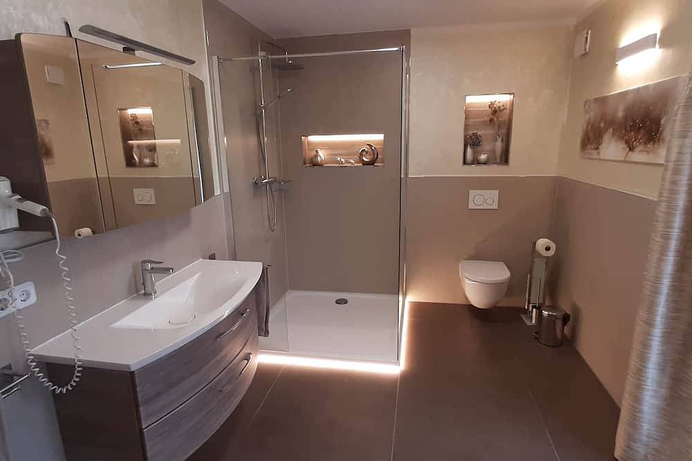 Apartamento inteiro, Apartamento na cidade com jardim e churrasqueira in Kelheim, Baviera Oriental