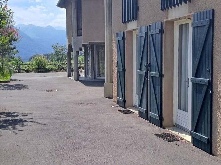 Gîte pour 4 personnes, avec vue et jardin à Bartrès - 2