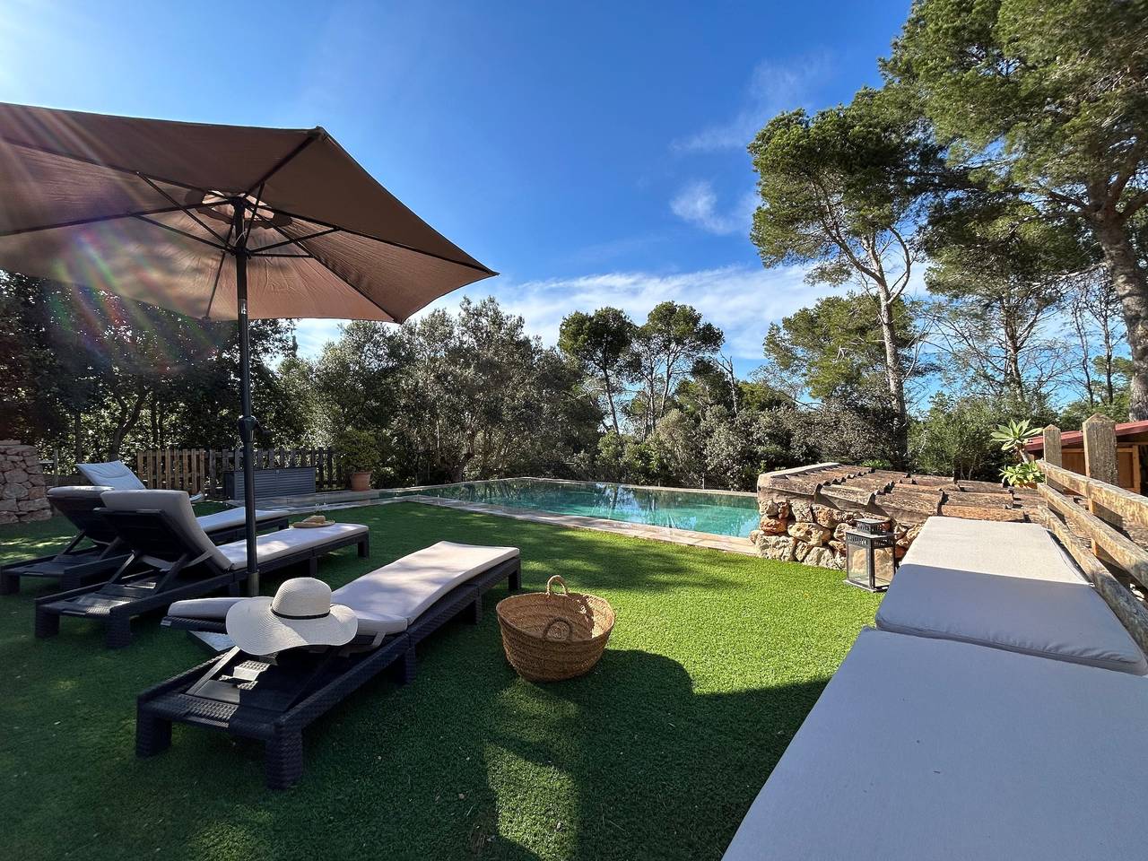 Cottage 'Es Collet' with Private Pool, Wi-Fi and Air Conditioning in Felanitx, South Majorca