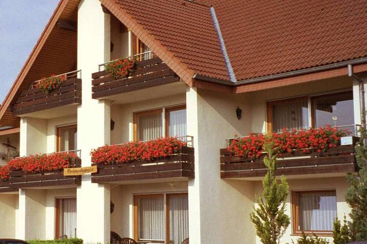 Ferienwohnung für 4 Personen, mit Garten und Balkon - 1