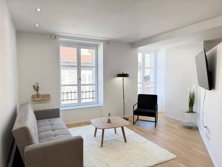 Gîte pour 4 personnes à Saint-Pierre-le-Vieux (Saône-et-Loire)