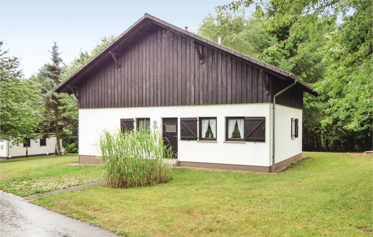 Ferienhaus für 4 Personen, mit Terrasse und Garten in Thalfang