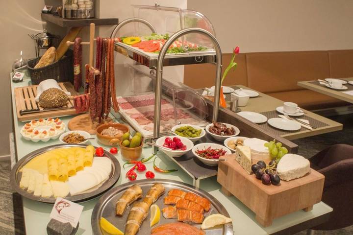 Alojamiento y desayuno para 3 personas, con jardín - 1