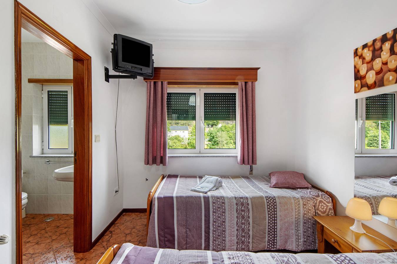 Quarto 'Quarto 7 - Jorge Galinheiro' com Vista para a Montanha, Jardim Partilhado e Wi-Fi in Mamouros, Alva e Ribolhos, Distrito de Viseu