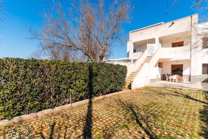 Appartamento per 7 persone a Torre Lapillo
