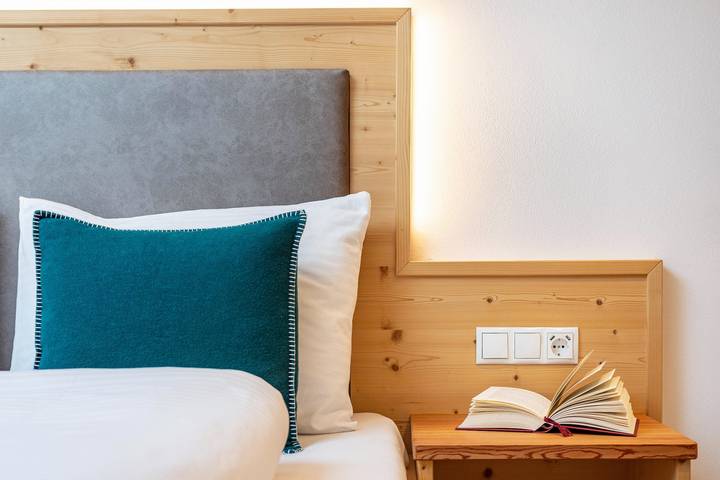 Hel lägenhet, Apartment "Reiterhof Flora" with Mountain View, Private Garden & Wi-Fi in San Genesio Atesino, Sarntal Alperne