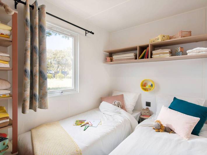 Mobil home pour 6 personnes, avec piscine à Seillac - 2