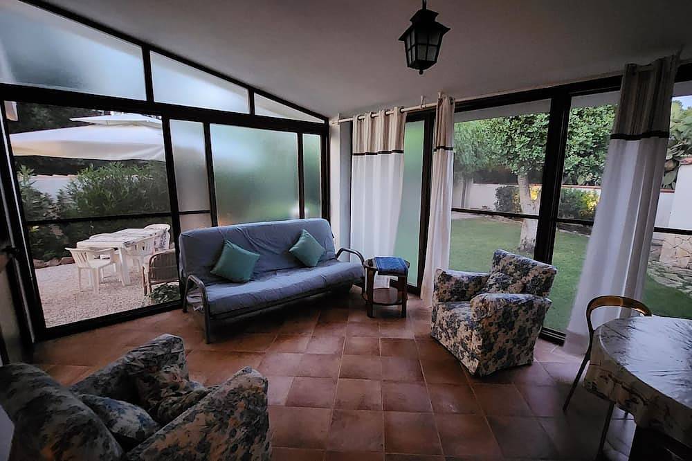 Maison avec jardin à quelques pas de la mer - Iun in Calasetta, Île de Sant'Antioco