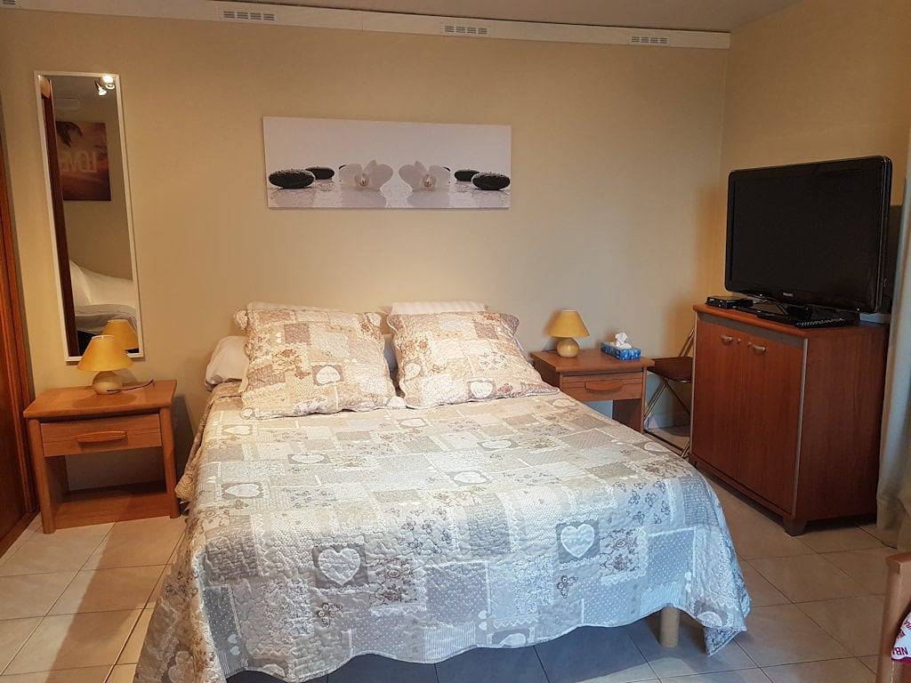 Chambre d'hôtes Le Tracoulet - Studio L'Atelier in Champis, Région de Tournon-sur-Rhône