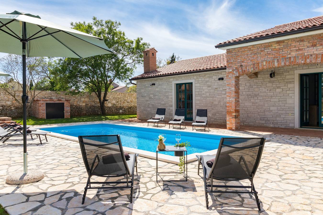Villa Boris with Private Pool in Vodnjan, Grad Vodnjan