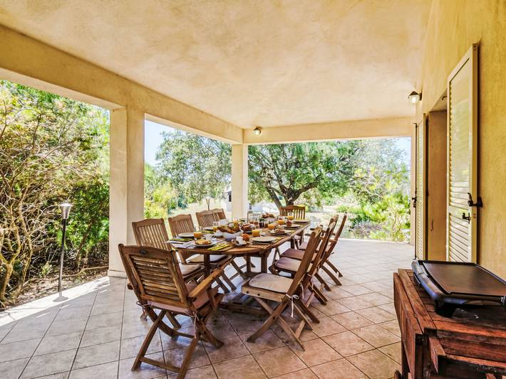 Location de vacances pour 9 personnes, avec jardin et terrasse à Pianottoli-Caldarello - 4