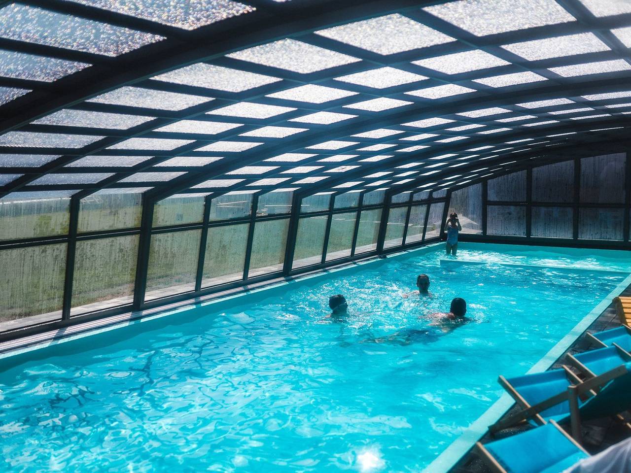 With swimming pool in Rusinowo, Powiat Sławieński