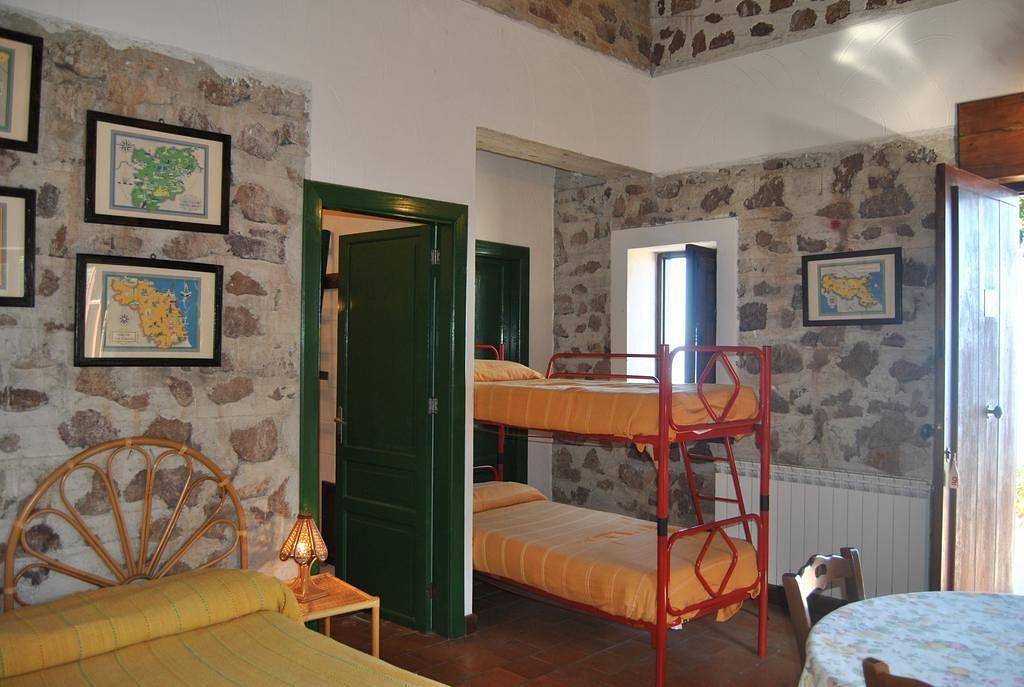 Entire holiday apartment, Holidays in sicily in Gioiosa Marea, Messina Province