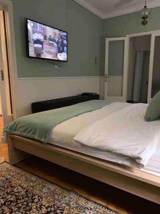 Appartement entier, Three-Bedroom Apartment in Serrès, Région de Serres