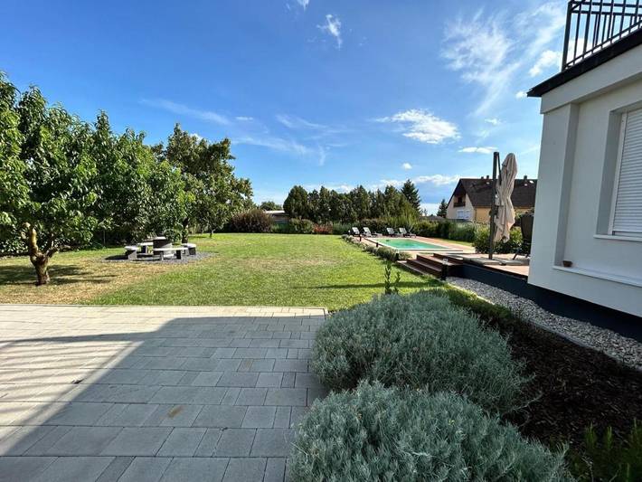 Villa für 8 Personen, mit Ausblick und Pool sowie Garten am Balaton - 4