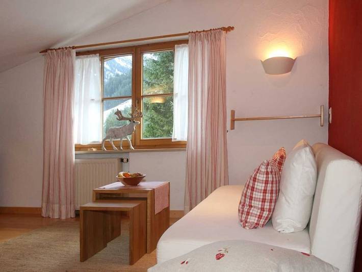 Ferienhaus für 4 Personen, mit Balkon und Sauna im Kleinwalsertal - 4