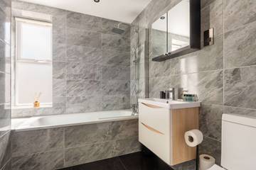 Apartment for 6 People in Kingston upon Hull, Yorkshire, Photo 4