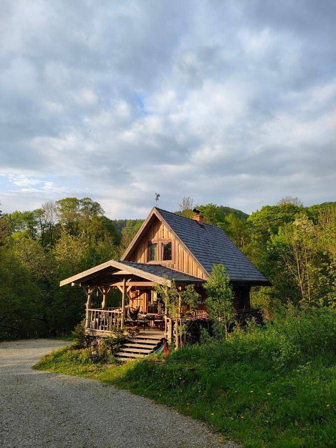 Domalek pod Złotym Kogutem in Sudety (Polska)