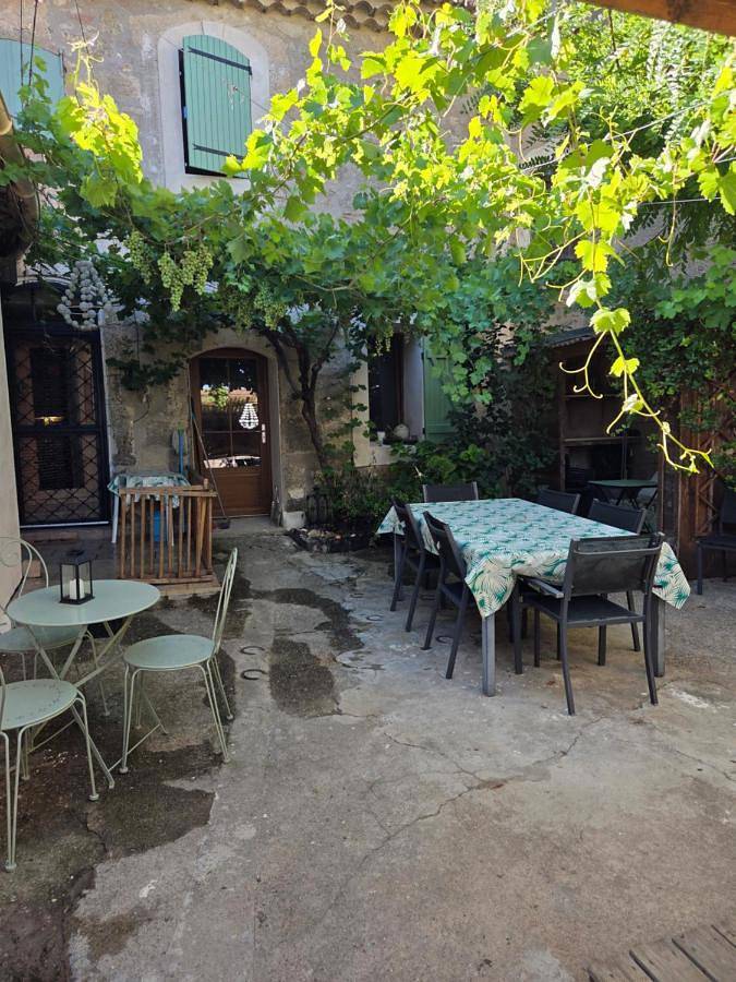 Casa de vacaciones para 9 personas, con terraza y jacuzzi - 1