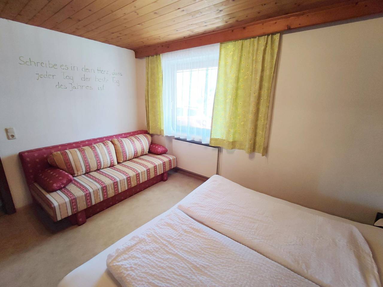 Chalet in Hippach beim Skigebiet in Tuxer Alpen, Hippach