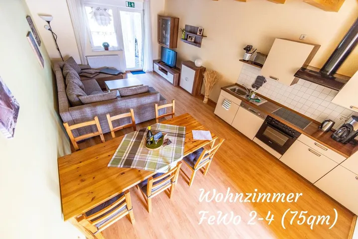 Ferienwohnung für 2 Personen, mit Kinderpool und Garten sowie Pool und Sauna, kinderfreundlich - 1