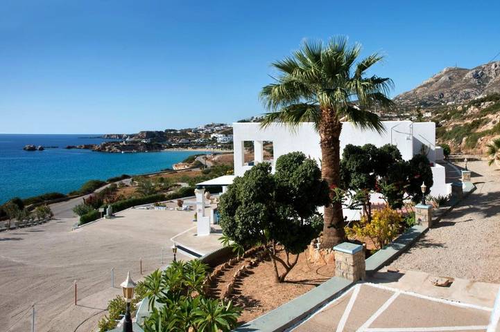 Location de vacances pour 2 personnes, avec terrasse ainsi que jardin et vue dans Karpathos - 4