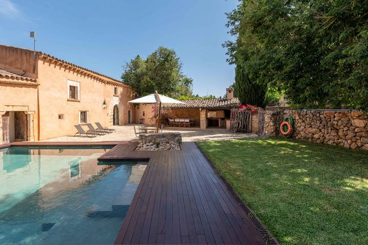 Ferienhaus für 6 Personen, mit Garten und Pool, mit Haustier in Búger