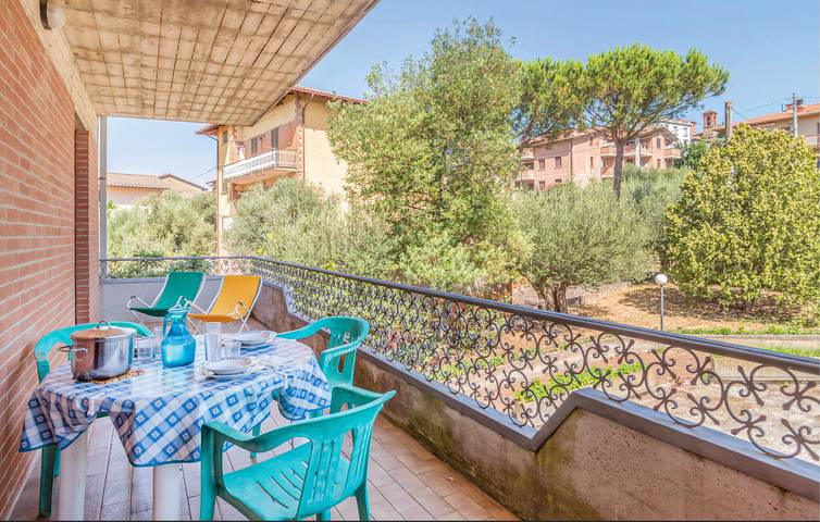 Gîte pour 3 personnes, avec jardin ainsi que terrasse et piscine à Tuoro sul Trasimeno - 4