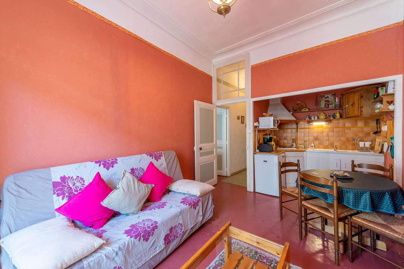 Apartamento entero, Le Pontias - Ambiance Art Déco in Nyons, Región de Nyons
