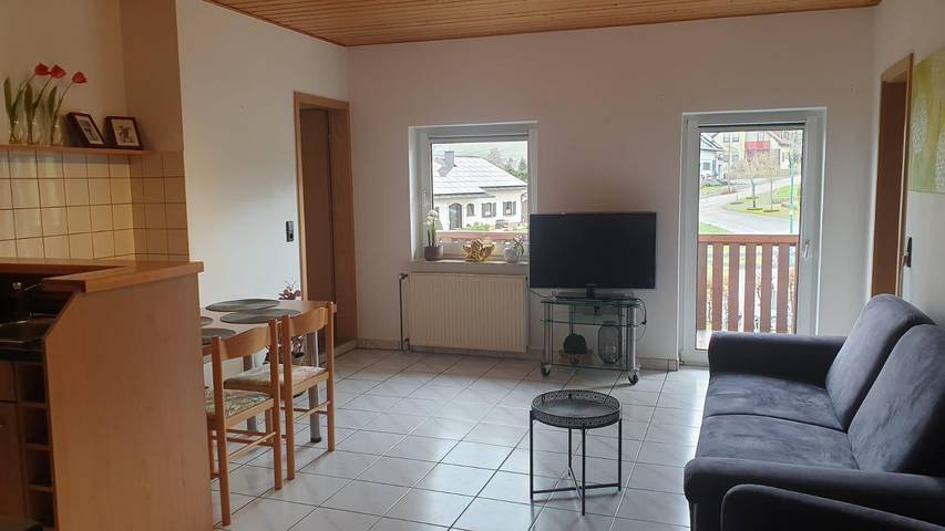 Ferienwohnung für 2 Personen, mit Garten und Balkon - 1