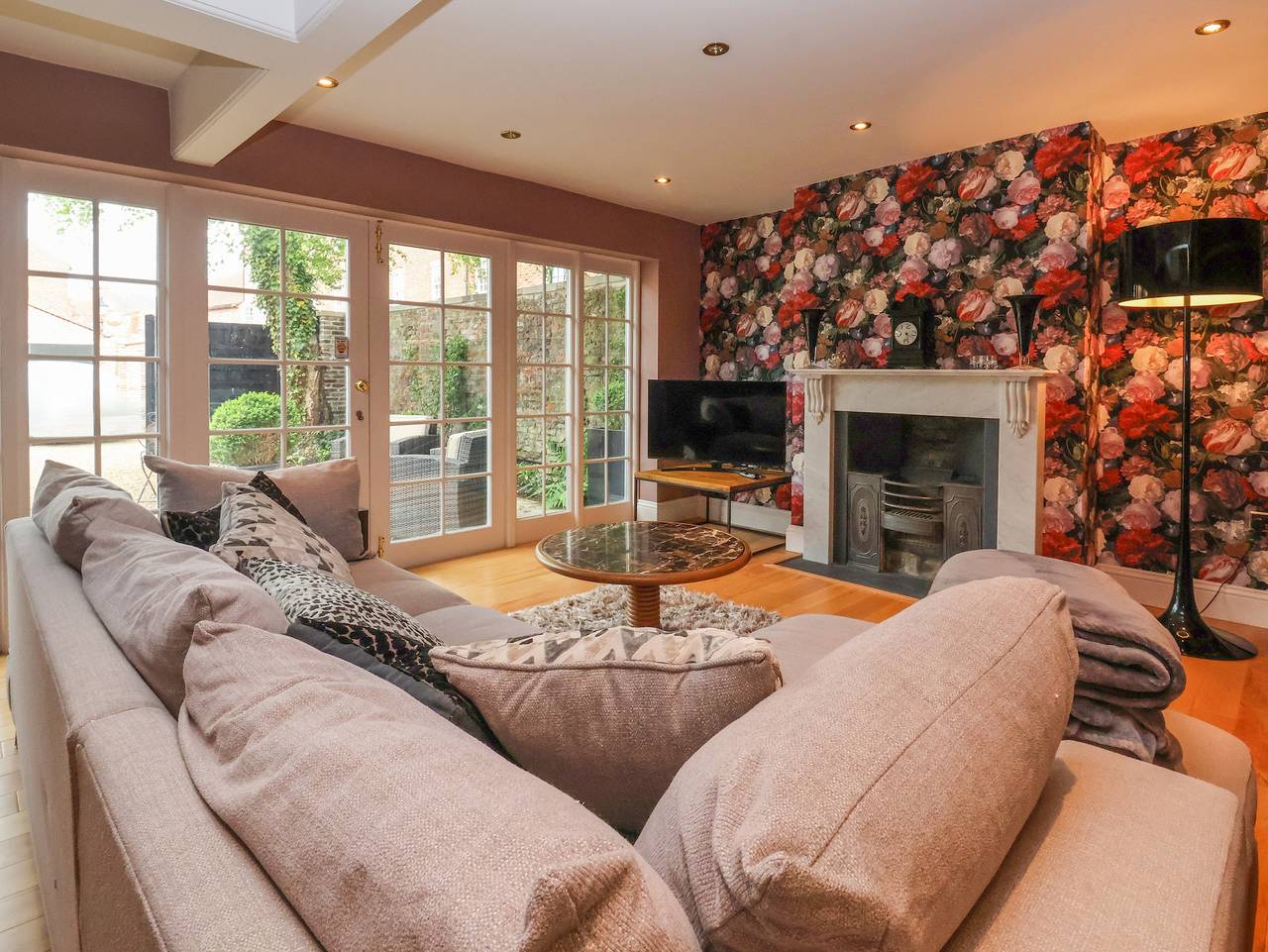 12 Cross Street in Beverley, East Riding of Yorkshire