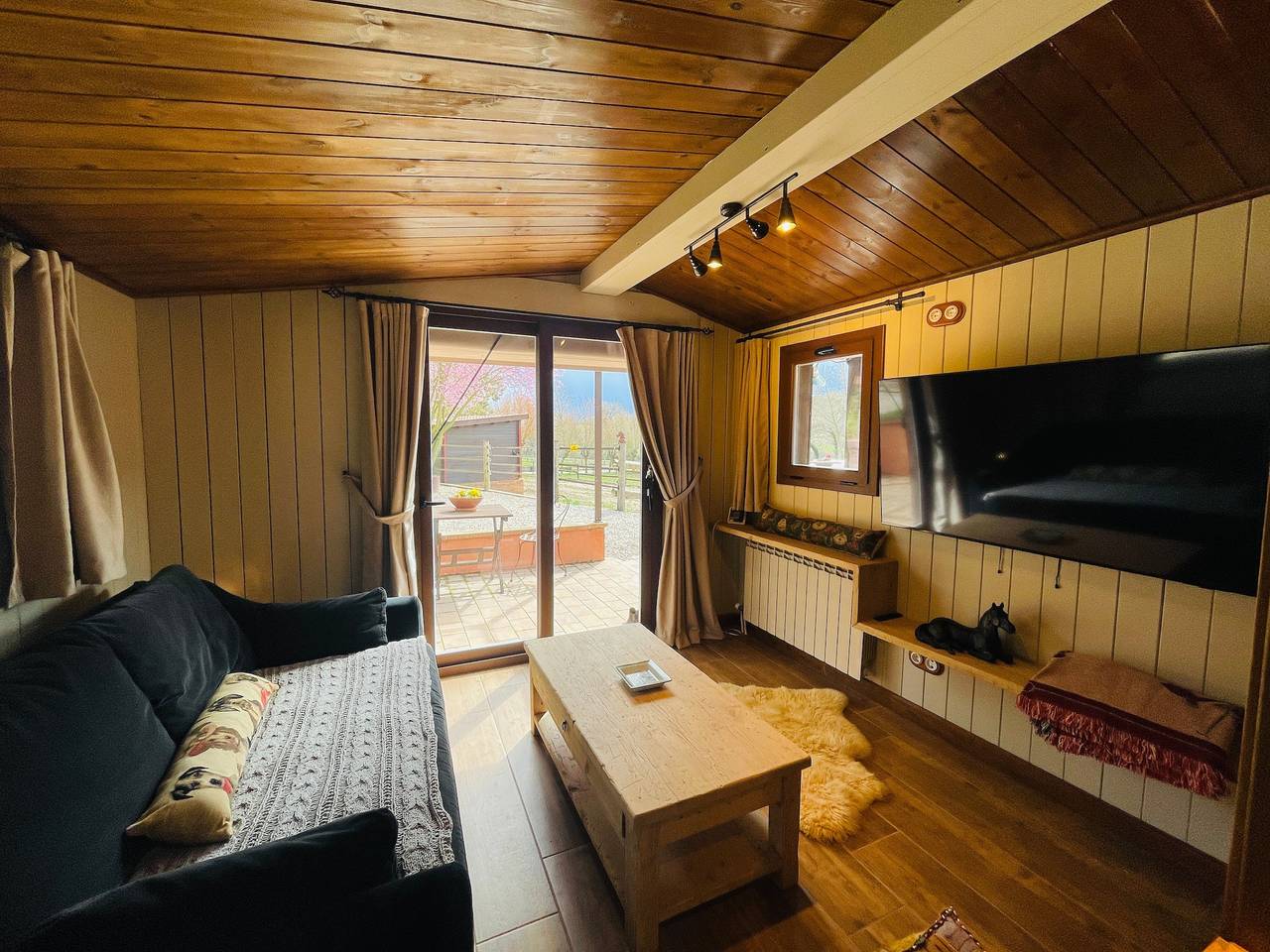 Ferienhaus 'Casita De Las Cuadras' mit privater Terrasse, Wlan und Klimaanlage in Solsona, Lleida Provinz