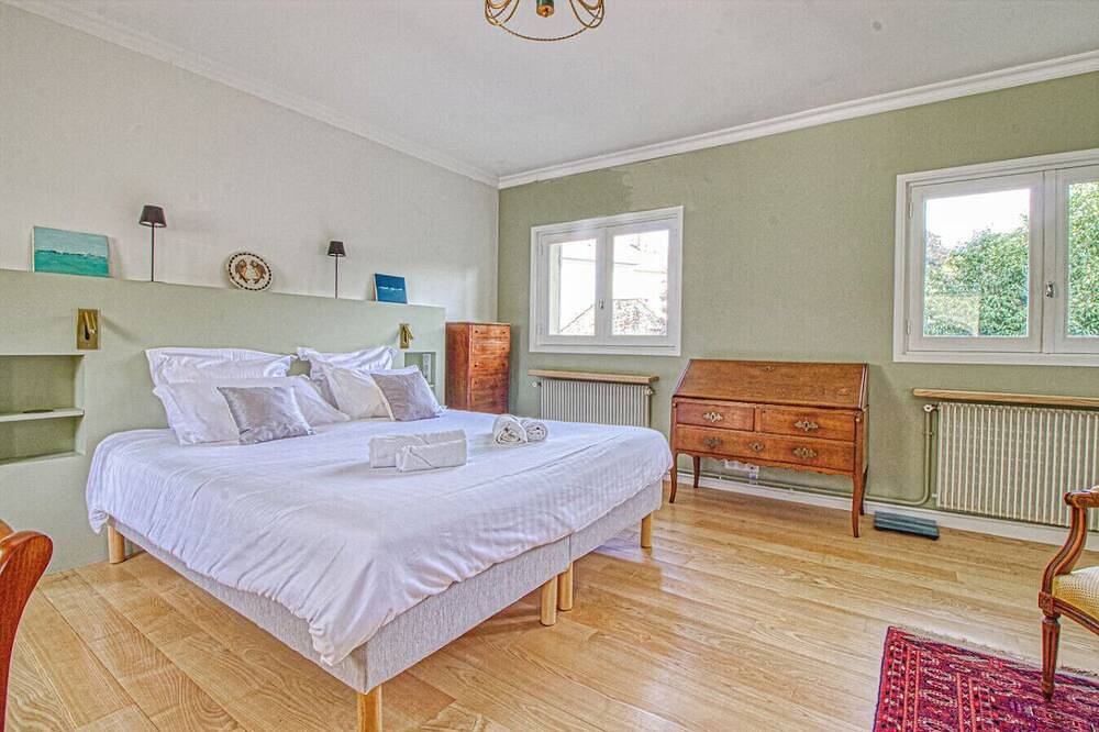 Spacious house - Quiet & Family friendly in Versailles, Yvelines