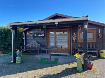 Chalet pour 2 personnes, avec jardin dans la Creuse