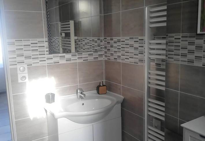 Chambre d’hôte pour 2 personnes, avec terrasse ainsi que jardin et piscine à Bollène - 4