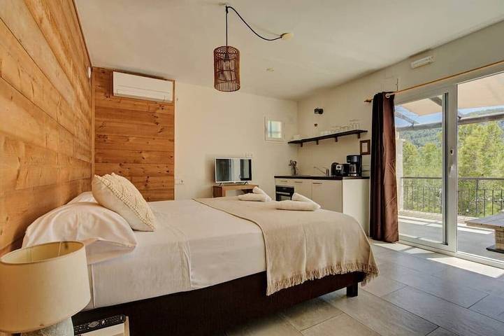 Ferienwohnung für 2 Personen, mit Balkon und Pool - 1