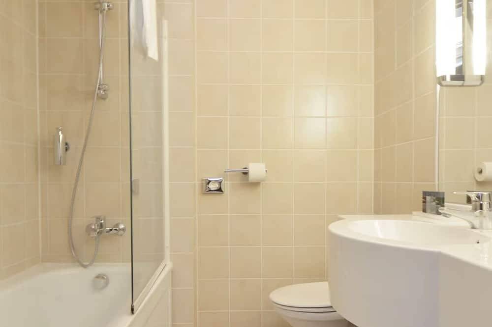 Relaxing Getaway with Sauna, Bike Rentals & Easy City Access! in Noord-Brabant