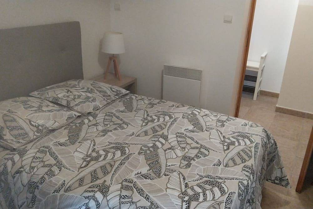 Maisonette 35m² 2-4 pers - Swimming pool - South Corsica - Near sea in Serra-di-Ferro, Région d'Ajaccio