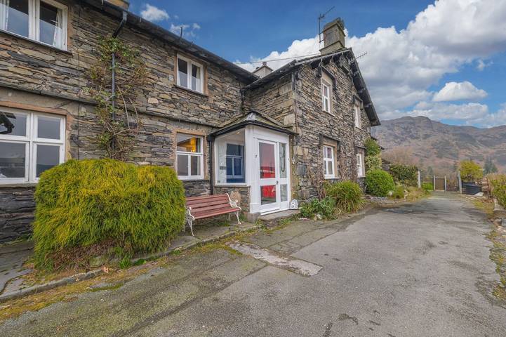 Cottage for 4 people, with Garden and View as well as Lake view in Coniston