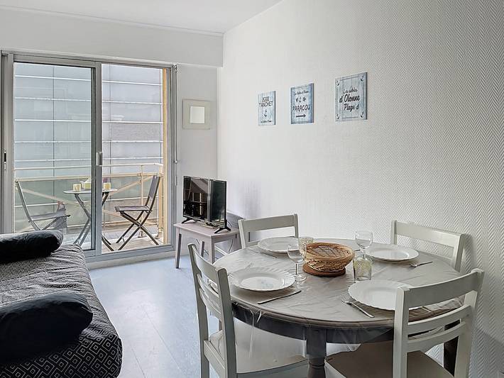 Estudio entero, Estudio renovado con balcón a 100m de la playa, 4 personas, Les Sables-d'Olonne in Les Sables-d'Olonne, Vandea