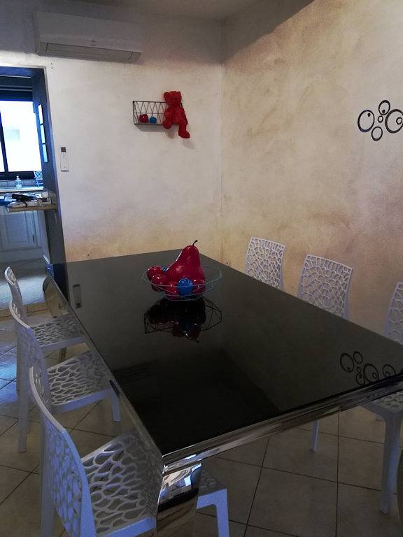 Gîte pour 9 personnes, avec balcon et jardin