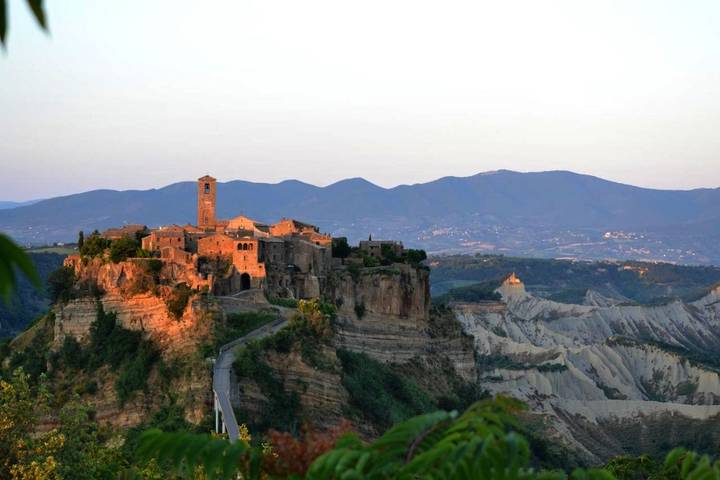 B&b per 2 persone, con Idromassaggio e Terrazza nonché Giardino e Sauna a Bagnoregio