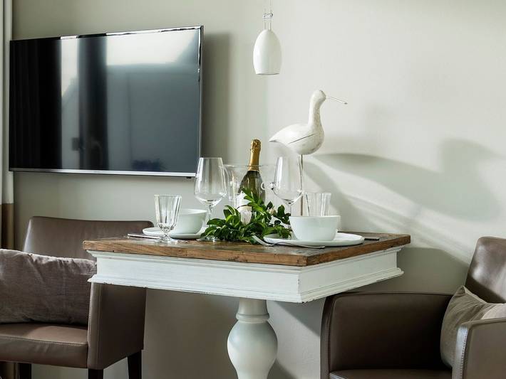 Ganze Ferienwohnung, Strandweg - 1-Raum-Appartement im Eg mit ca. 24 m² Nutzfläche für bis zu zwei Personen in Nordfriesische Inseln (Schleswig-Holstein) (Schleswig-Holstein), Wenningstedt