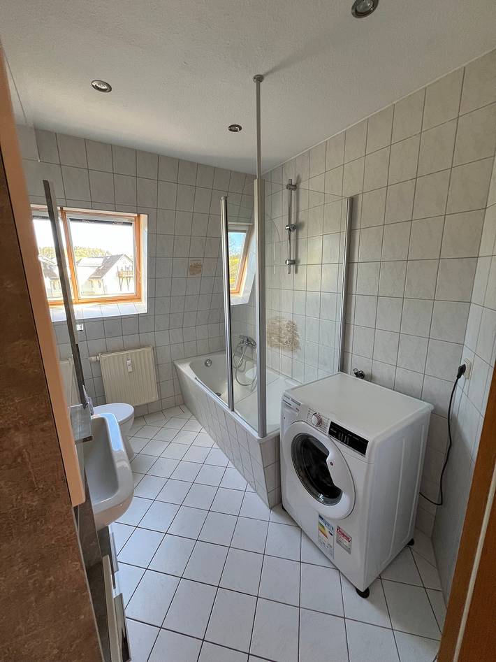 Appartement entier, Appartement en duplex avec balcon, jardin commun, Wi-Fi, aire de jeux et grand jardin in Oelsnitz (Monts-Métallifères), Monts Métallifères