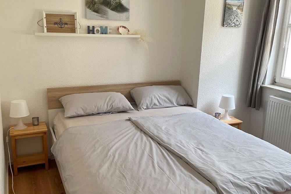Ganze Wohnung, Eifel Fewo - 4-Bett-Ferienwohnung Dusche/Wc, 2 Schlafräume in Neuerburg, Eifelkreis Bitburg-Prüm